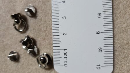 Metalen Knopjes met trekoog 8mm, zilver