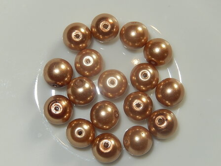 P7214 Glasparel goud rond 8 mm