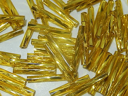 T6101 Tsjechische glaskraal 10 gr gedraaide Preciosa bugles geel 15 mm