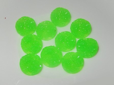 CBK501R12D Imitatie mineraal druzy 10 st neongroen 12 mm