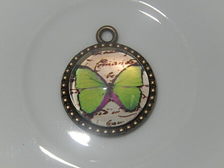 HAM701R18 Bronzen hanger met vlindercabochon met aan de achterzijde de eifeltoren 25x22 mm cabochon 18 mm