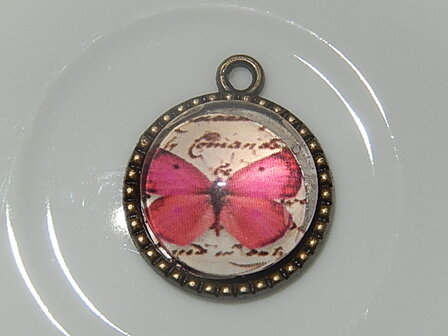 HAM704R18 Bronzen hanger met vlindercabochon met aan de achterzijde de eifeltoren 25x22 mm cabochon 18 mm