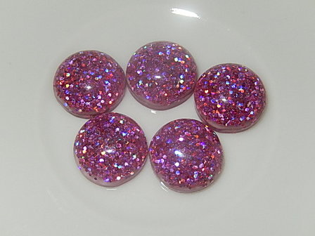 CBR109R12 Cabochon van kunsthars/resin met roze glitters rond 12 mm