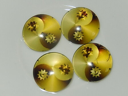 CBG303R18 Glascabochon geel/bruin met yin-yan motief rond 18 mm
