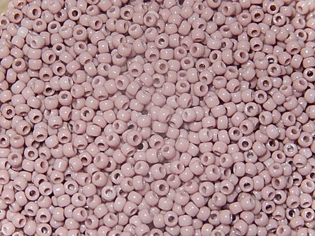 TR-11-52 Toho rocailles 11/0 10 gr opaque lavender