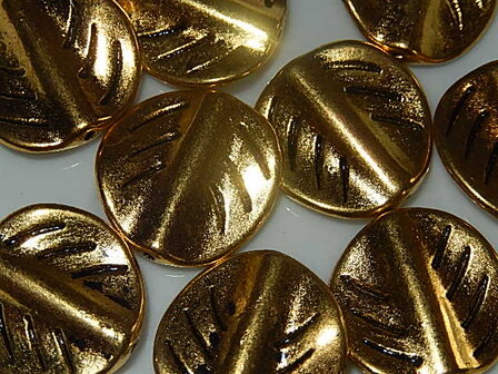M3224 Metalen kraal 1 st antiek goud rond plat 20x19x5 mm bladvorm