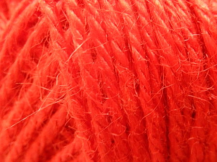 DRJ012 Natuurlijk sisal koord 1 meter lang rood 2 mm