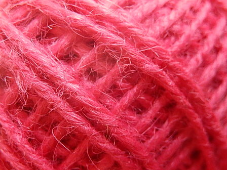 DRJ013 Natuurlijk sisal koord 1 meter lang pink 2 mm