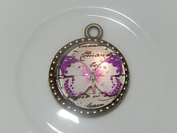 HAM702R18 Bronzen hanger met vlindercabochon met aan de achterzijde de eifeltoren 25x22 mm cabochon 18 mm