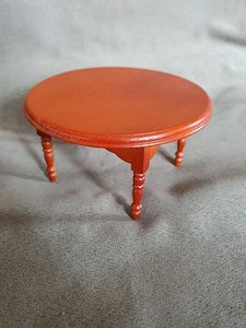 ronde eettafel poppenhuis